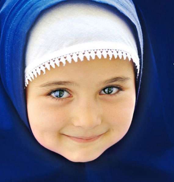 چگونه دخترم را به حجاب تشویق کنم؟