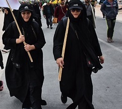 چادر مناسب و عبای زنانه برای پیاده روی اربعین