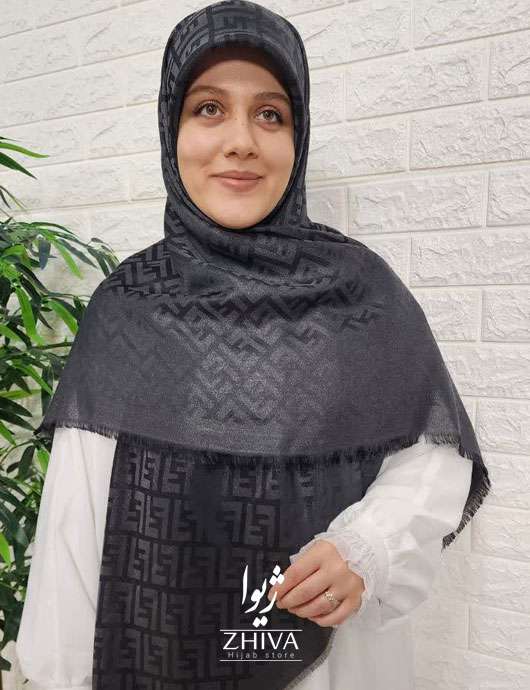 روسری فندی وارداتی لمه  مشكی