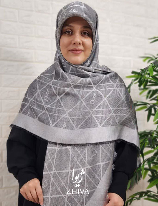 روسری دیور لمه نقره ای 2