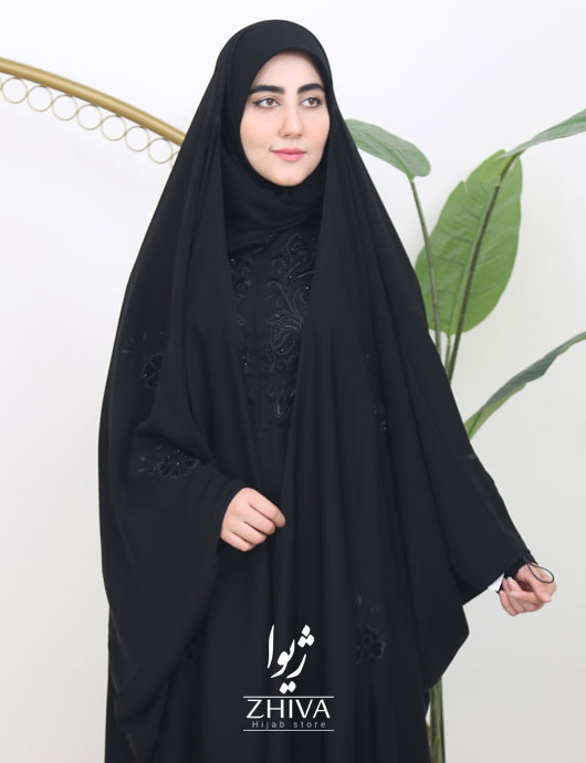 چادرعربی اصیل گلدوزی مخمل گل رز پراكنده	