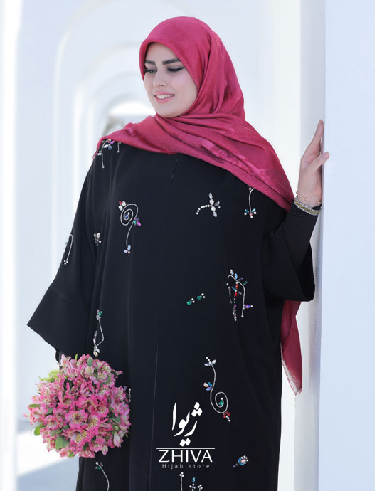 عبا جواهردوزی عروسك