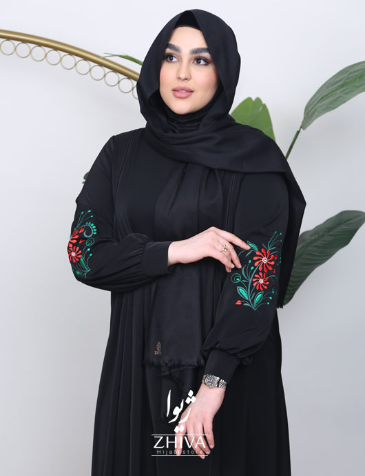 مانتو عبایی ترنم گلدوزی مشكی