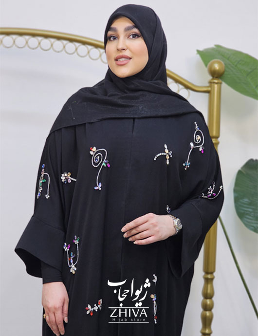 عبا جواهردوزی عروسك