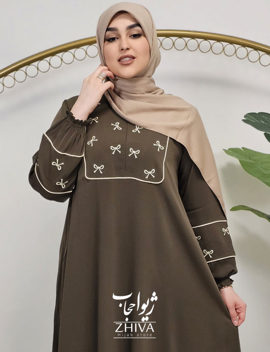 عبا پاپيون گلدوزی قهوه ای	