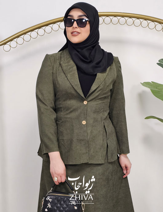 كت و دامن سبز