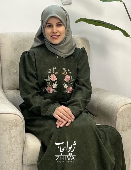 عبای گلدوزی ماری سبز