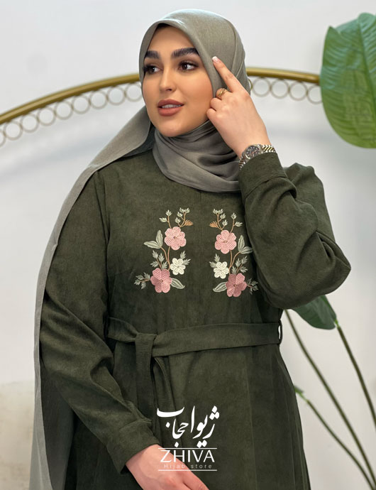 عبای گلدوزی ماری سبز