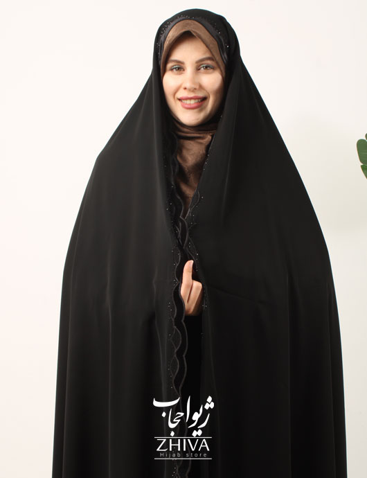 چادر سنتی گلدوزی